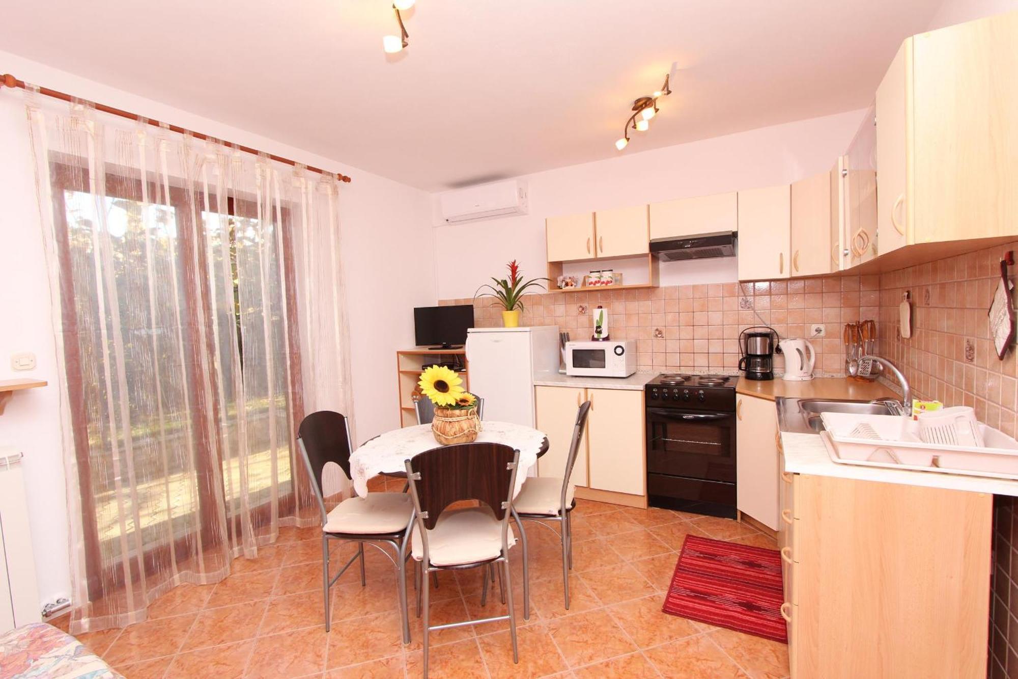 Rooms And Apartment Sanja Rovinj Exterior photo